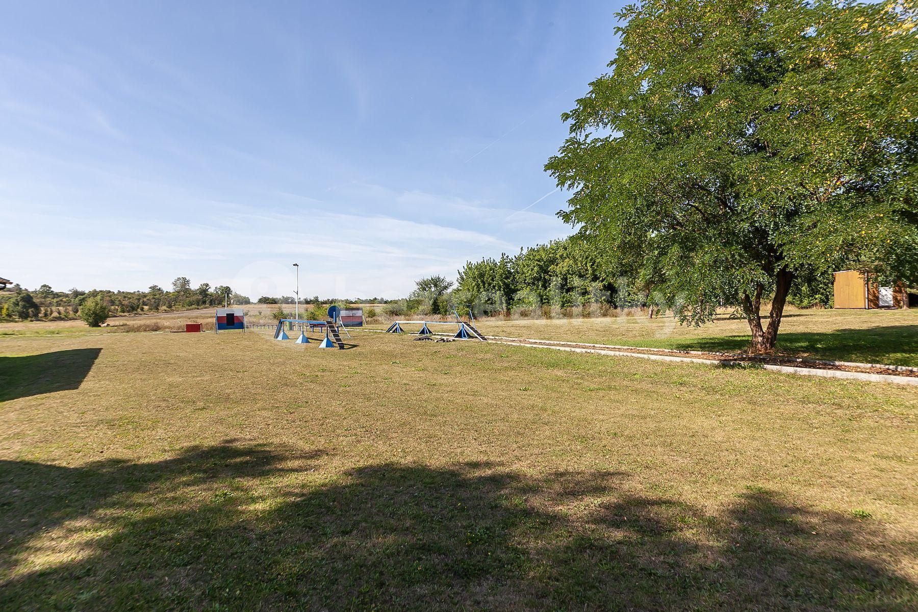 Predaj pozemku 968 m², Dřísy, Dřísy, Středočeský kraj