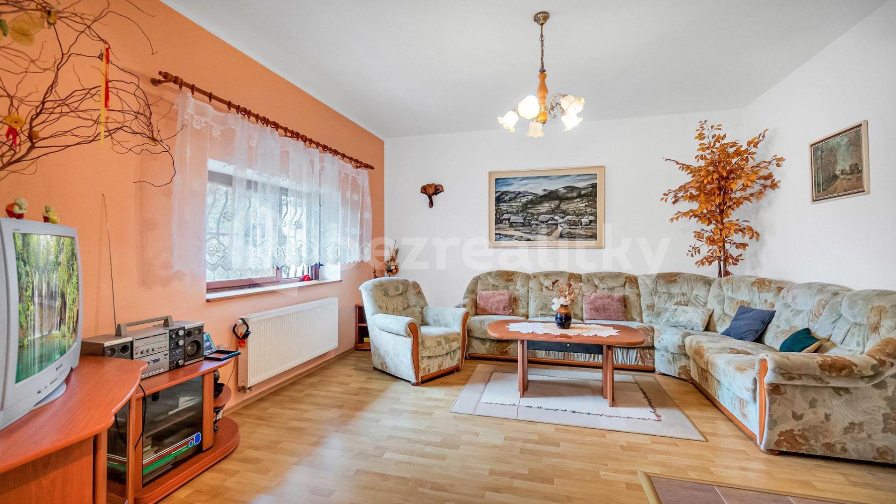 Predaj domu 250 m², pozemek 2.377 m², Kostelecká, Tišice, Středočeský kraj