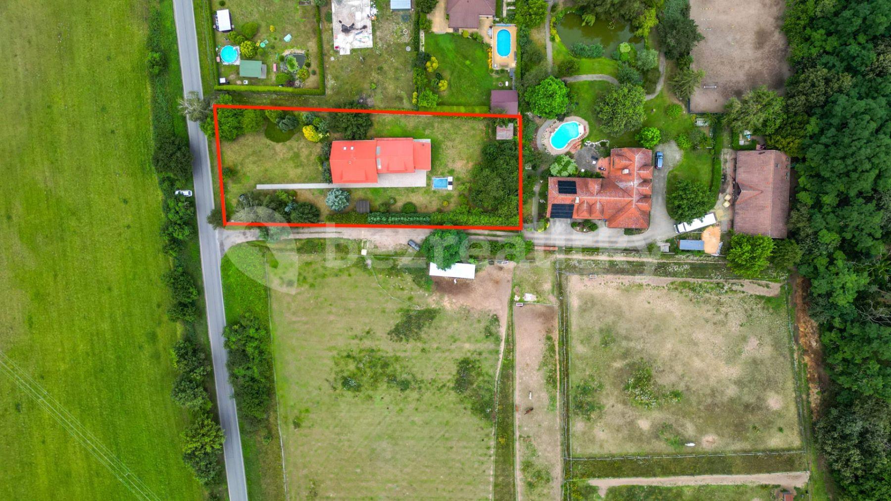 Predaj domu 250 m², pozemek 2.377 m², Kostelecká, Tišice, Středočeský kraj