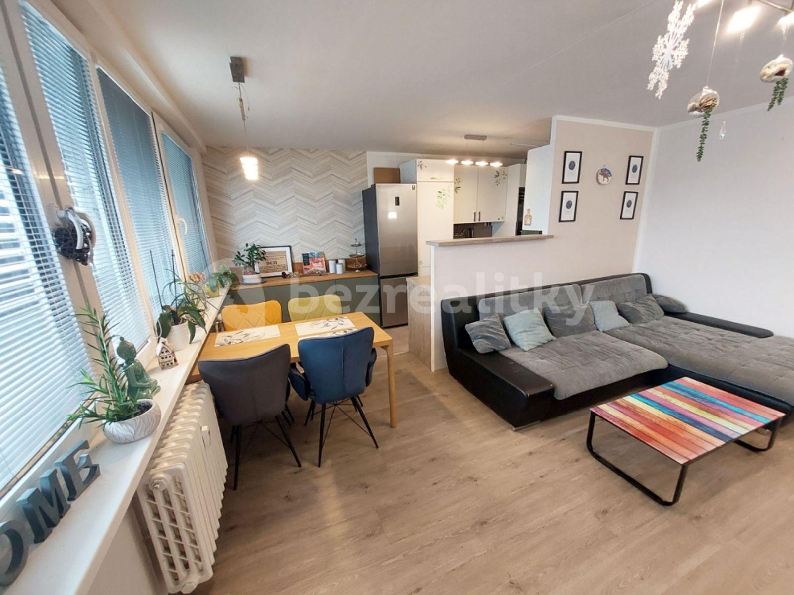 Predaj bytu 3-izbový 84 m², Přecechtělova, Praha, Praha