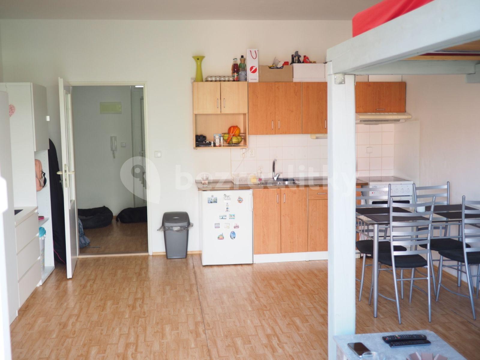 Prenájom bytu 1-izbový 35 m², Okružní, Blansko, Jihomoravský kraj