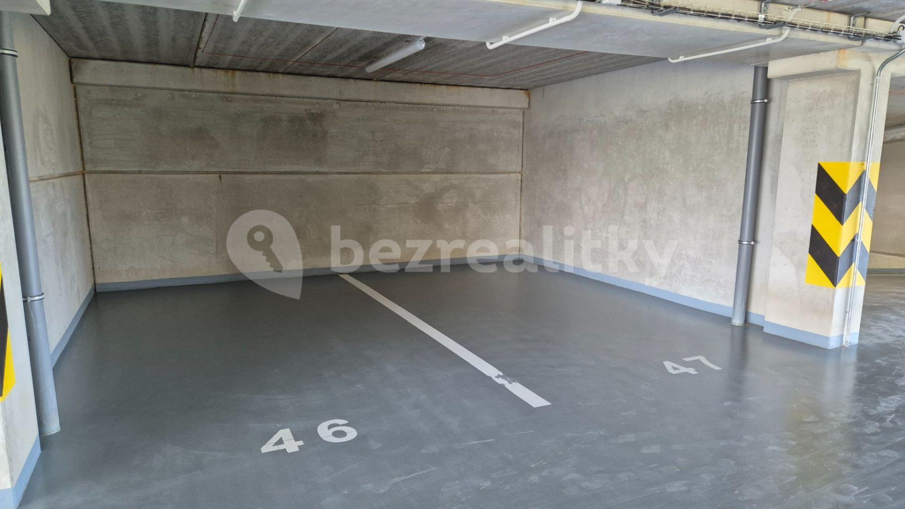 Predaj garáže 13 m², Vybíralova, Praha, Praha