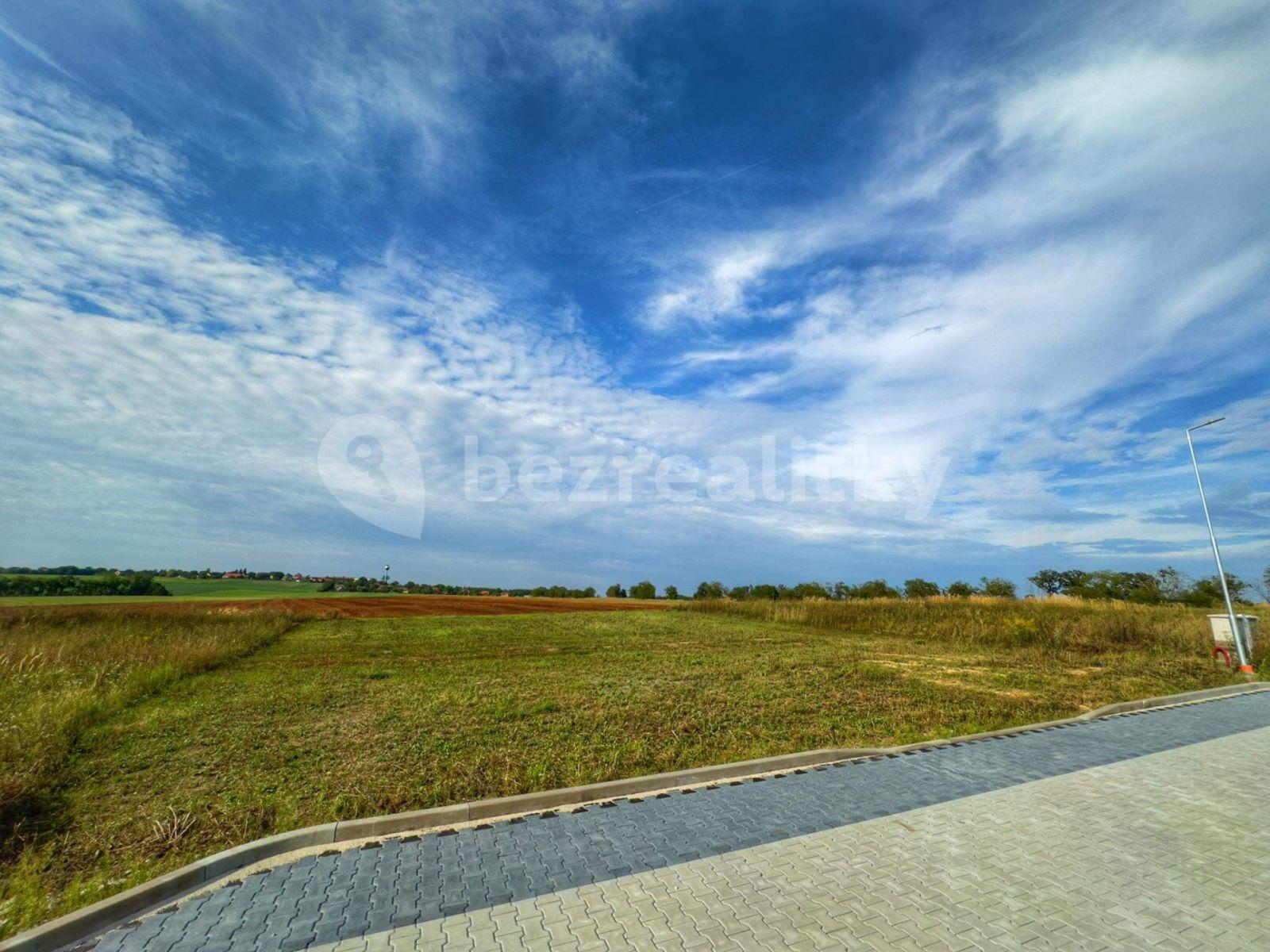 Predaj pozemku 880 m², Horky nad Jizerou, Středočeský kraj