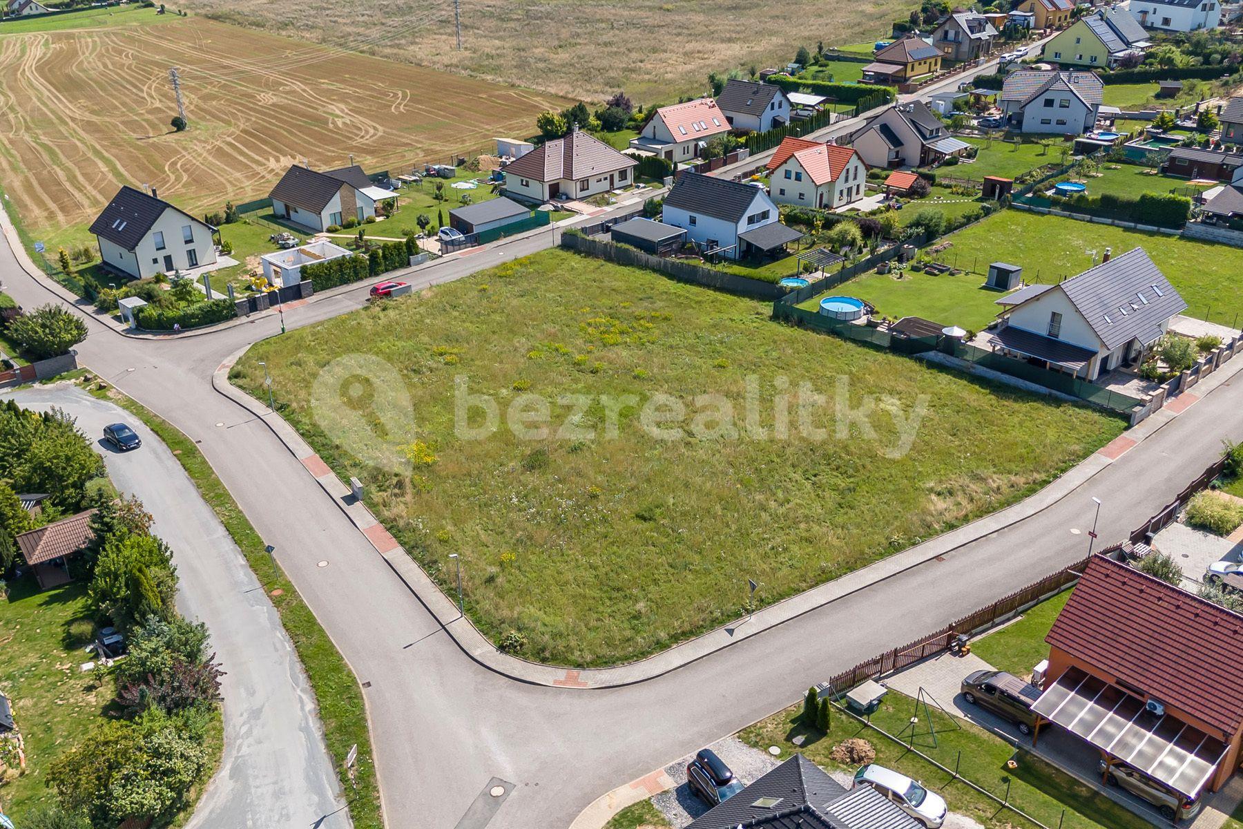 Predaj pozemku 1.872 m², Trubín, Trubín, Středočeský kraj