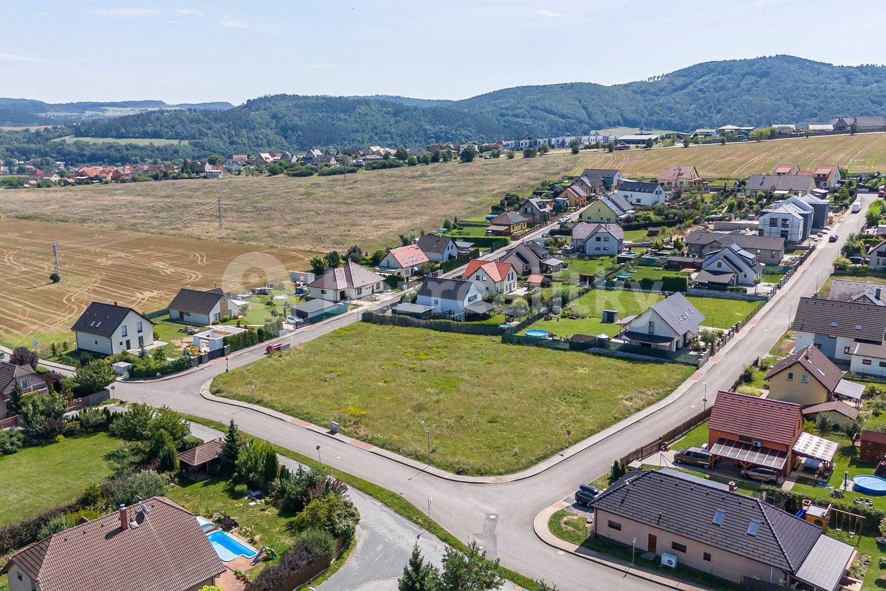 Predaj pozemku 1.872 m², Trubín, Trubín, Středočeský kraj