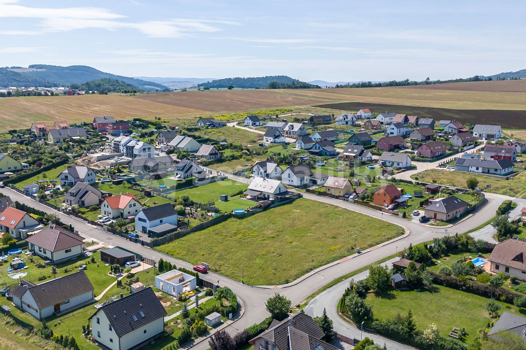 Predaj pozemku 1.872 m², Trubín, Trubín, Středočeský kraj