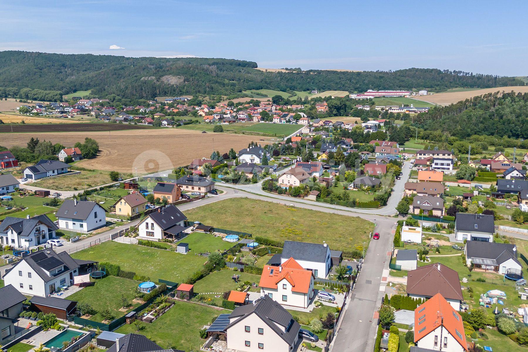 Predaj pozemku 1.872 m², Trubín, Trubín, Středočeský kraj