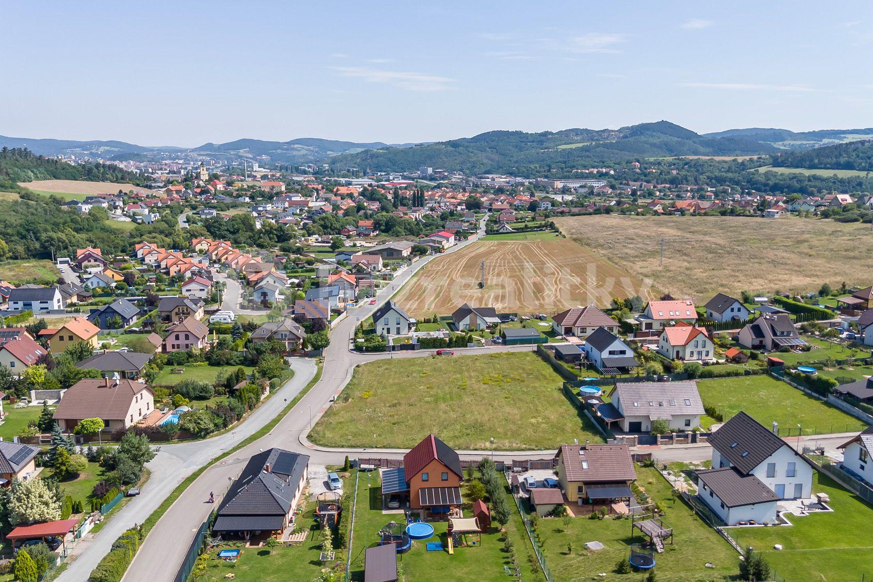 Predaj pozemku 1.872 m², Trubín, Trubín, Středočeský kraj