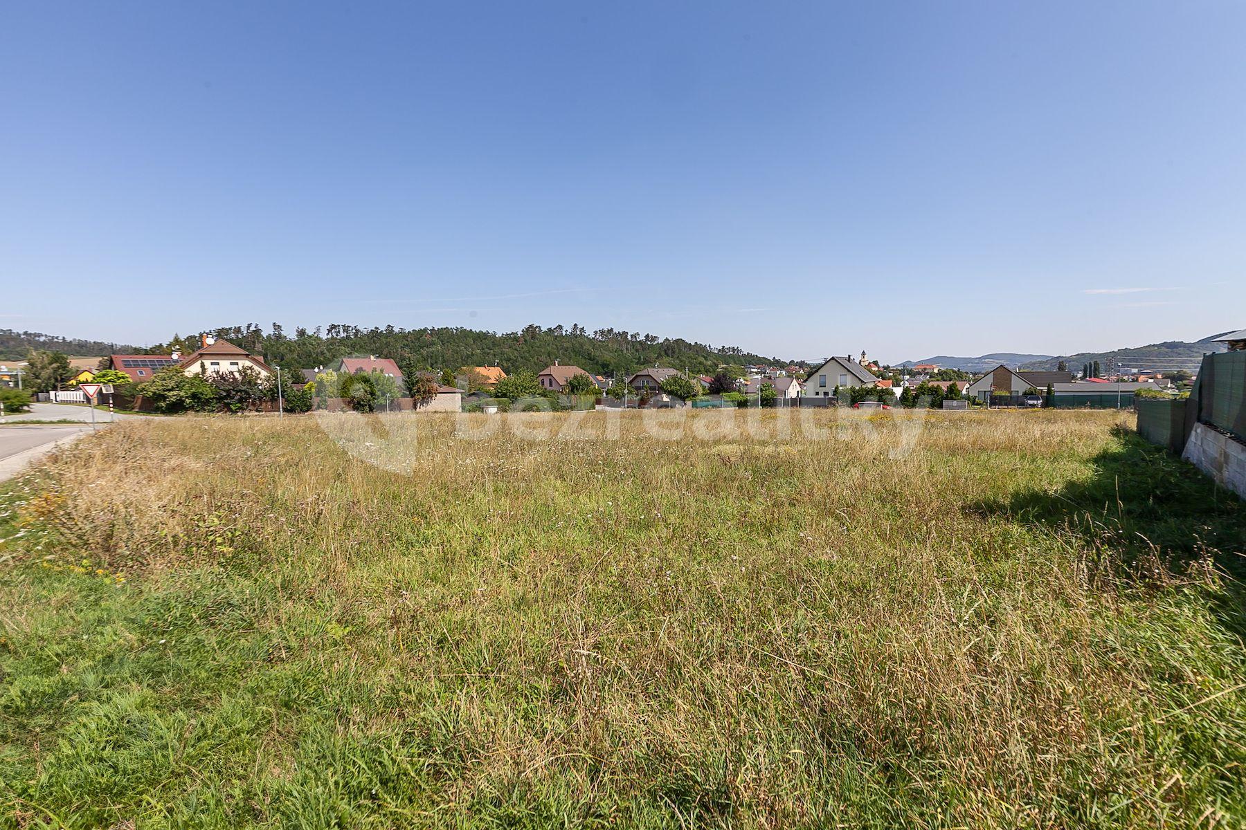 Predaj pozemku 1.872 m², Trubín, Trubín, Středočeský kraj