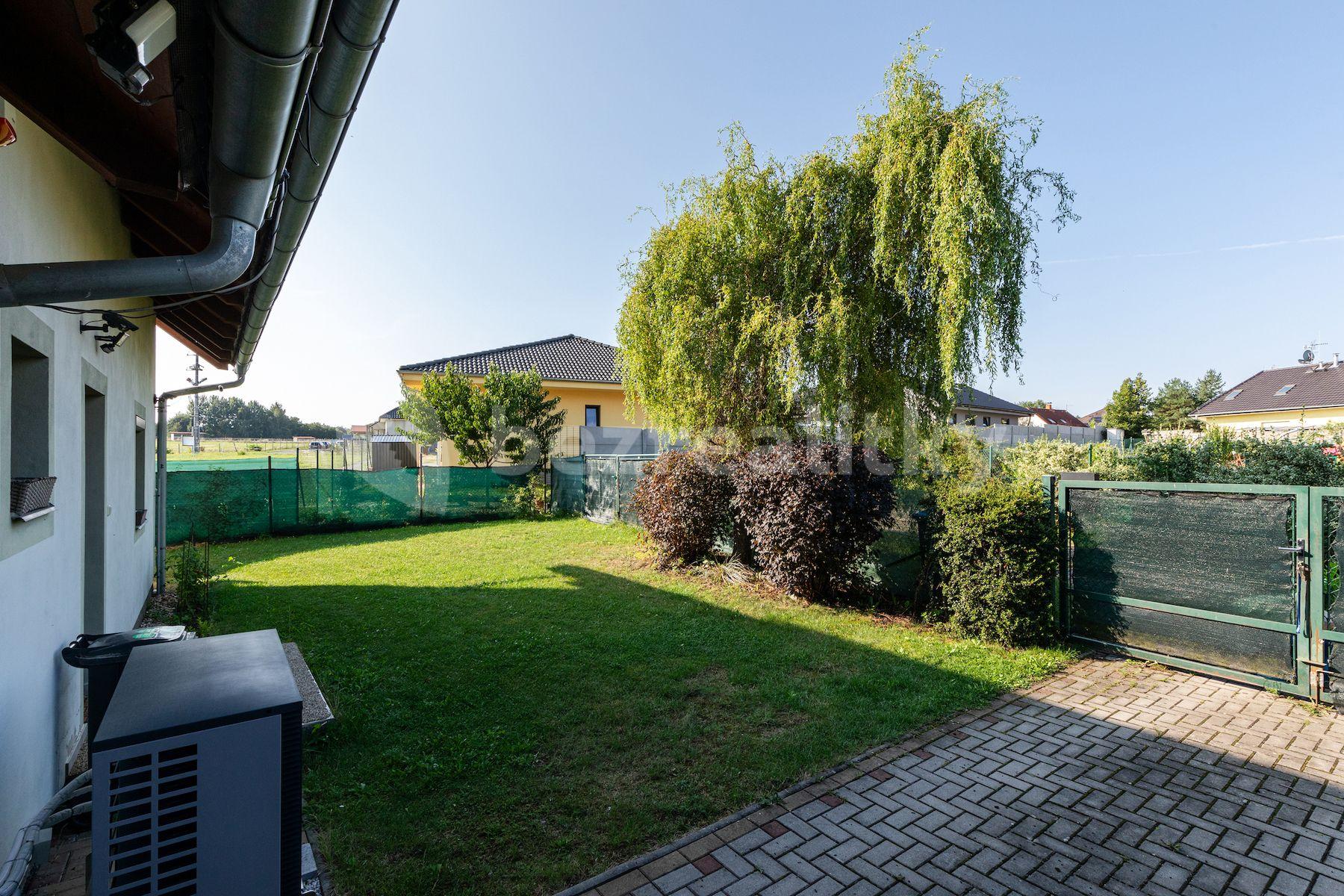 Predaj domu 115 m², pozemek 1.154 m², Choceradská, Svojetice, Středočeský kraj