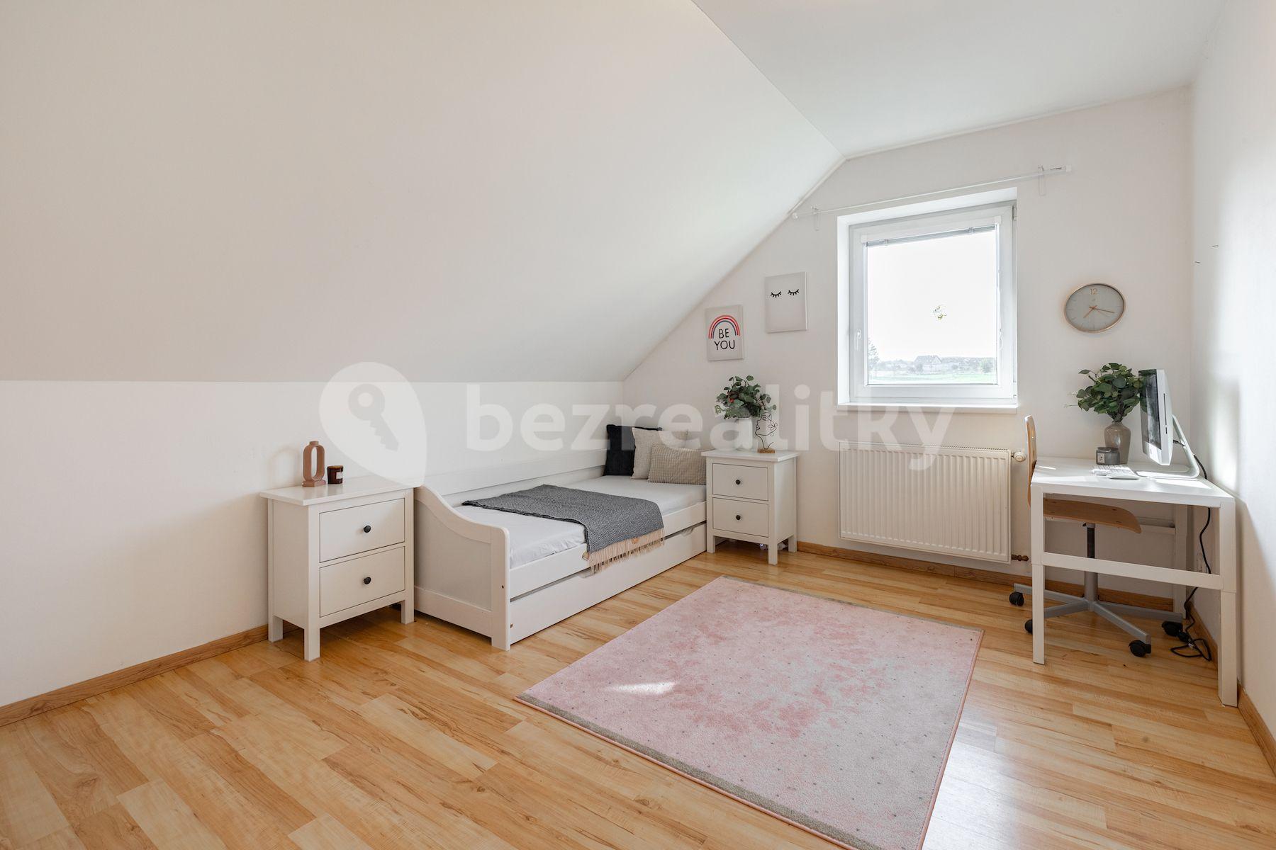 Predaj domu 115 m², pozemek 1.154 m², Choceradská, Svojetice, Středočeský kraj