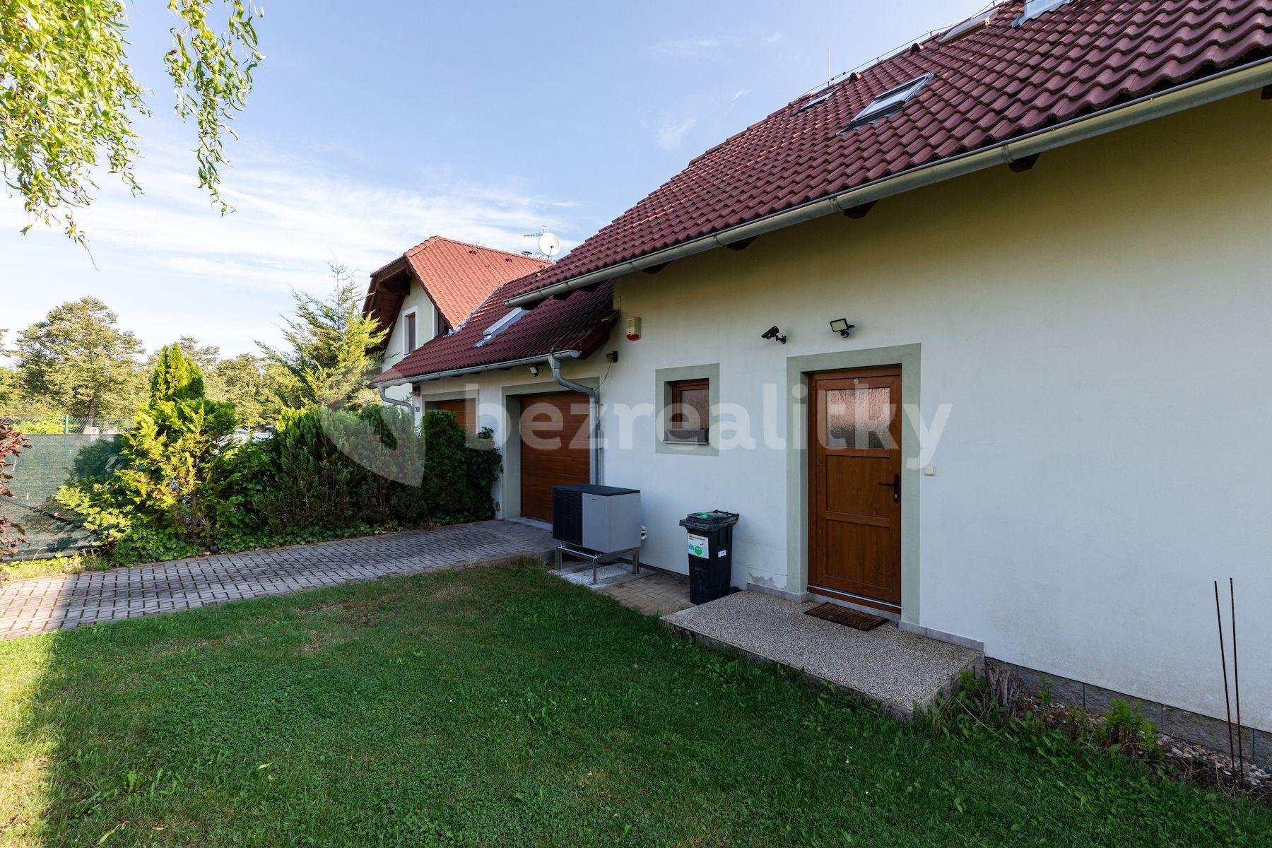 Predaj domu 115 m², pozemek 1.154 m², Choceradská, Svojetice, Středočeský kraj