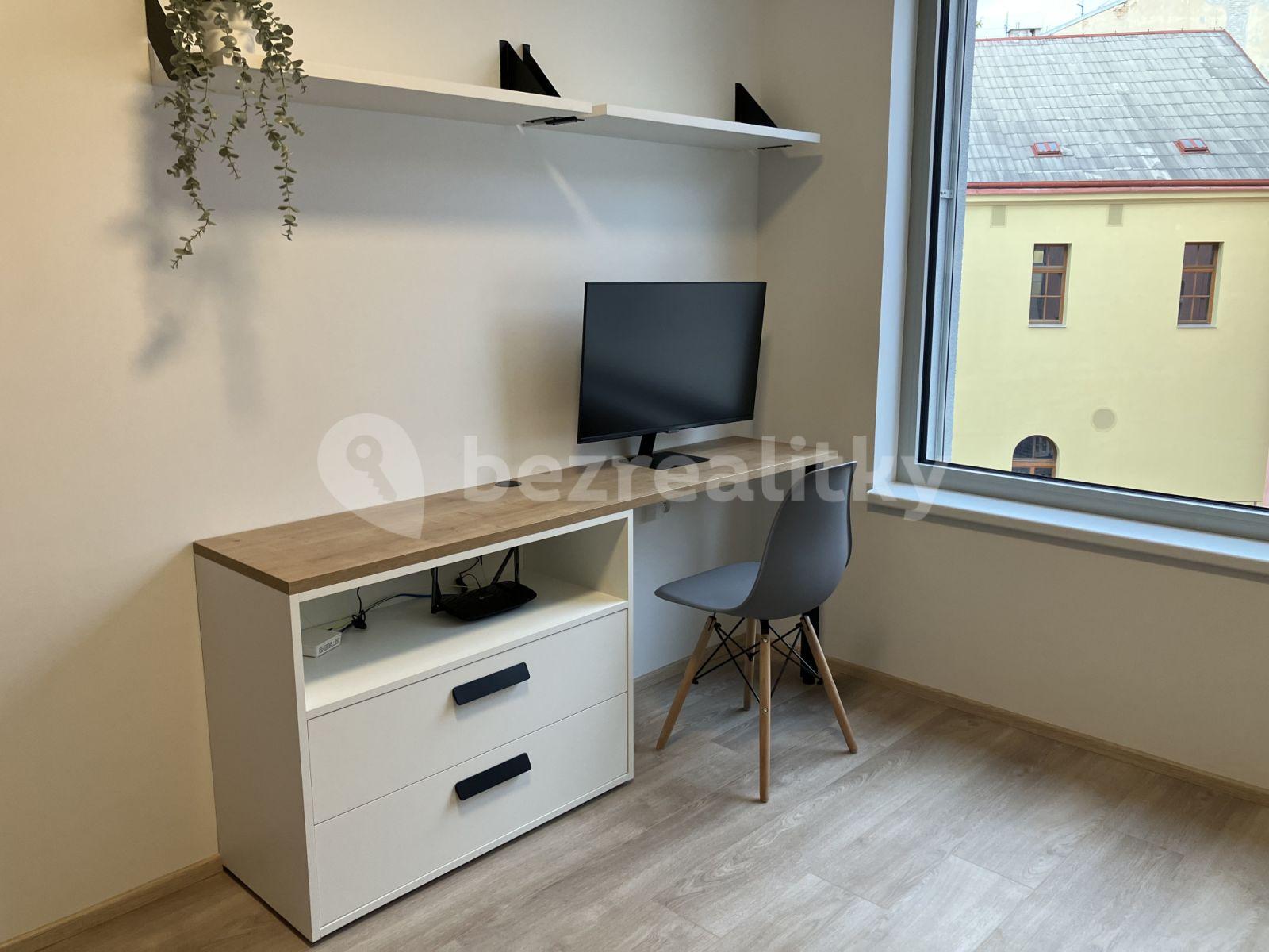 Prenájom bytu 1-izbový 20 m², Plzeňská, Praha, Praha