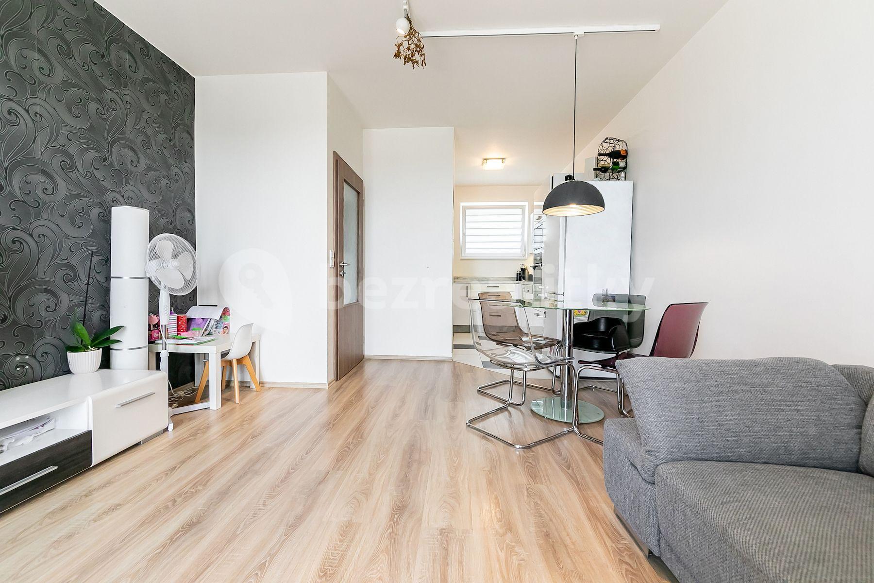 Predaj bytu 3-izbový 78 m², Hornoměcholupská, Praha, Praha