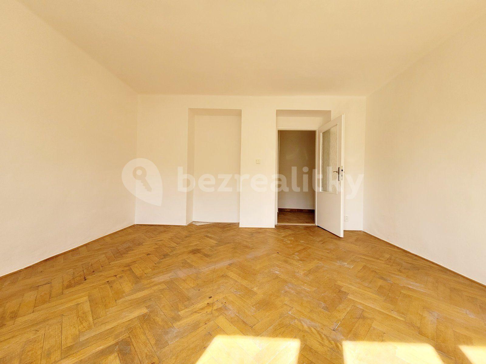 Prenájom bytu 2-izbový 55 m², Okružní, Havířov, Moravskoslezský kraj