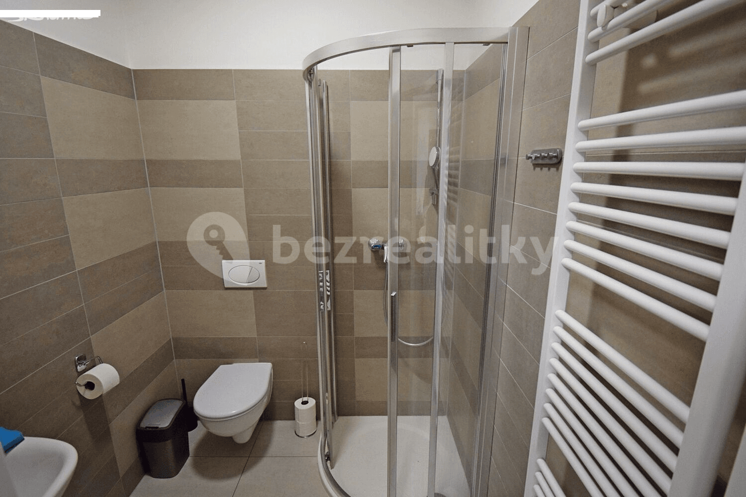 Prenájom kancelárie 54 m², Lihovarská, Praha, Praha