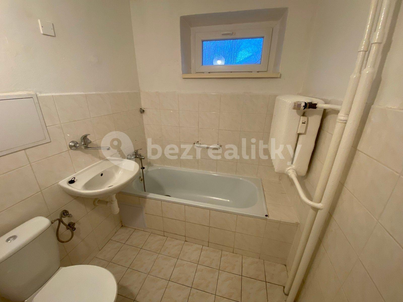 Prenájom bytu 2-izbový 47 m², Purkyňova, Karviná, Moravskoslezský kraj