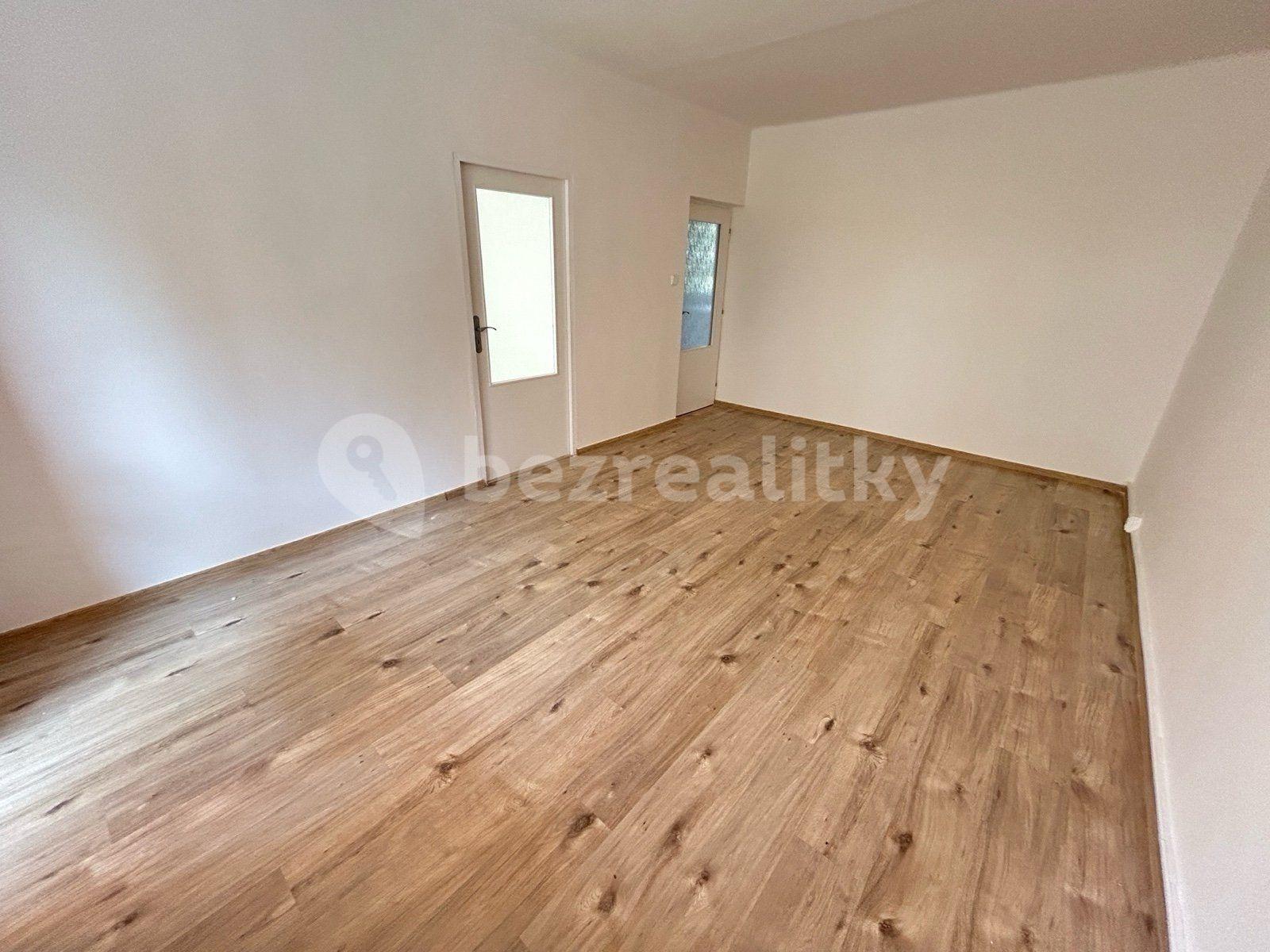 Prenájom bytu 3-izbový 69 m², Holubova, Karviná, Moravskoslezský kraj