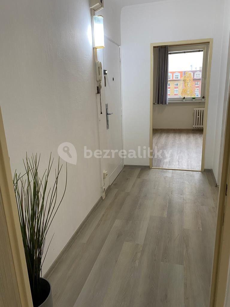 Prenájom bytu 3-izbový 77 m², Rooseveltovo náměstí, Teplice, Ústecký kraj