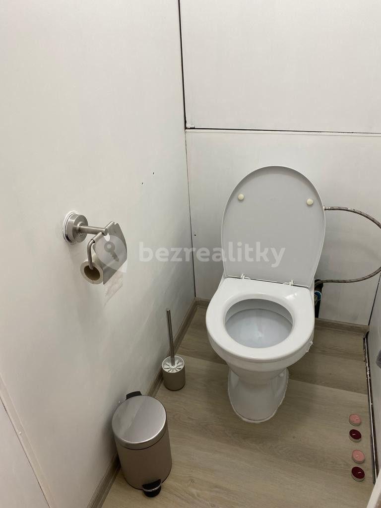 Prenájom bytu 3-izbový 77 m², Rooseveltovo náměstí, Teplice, Ústecký kraj