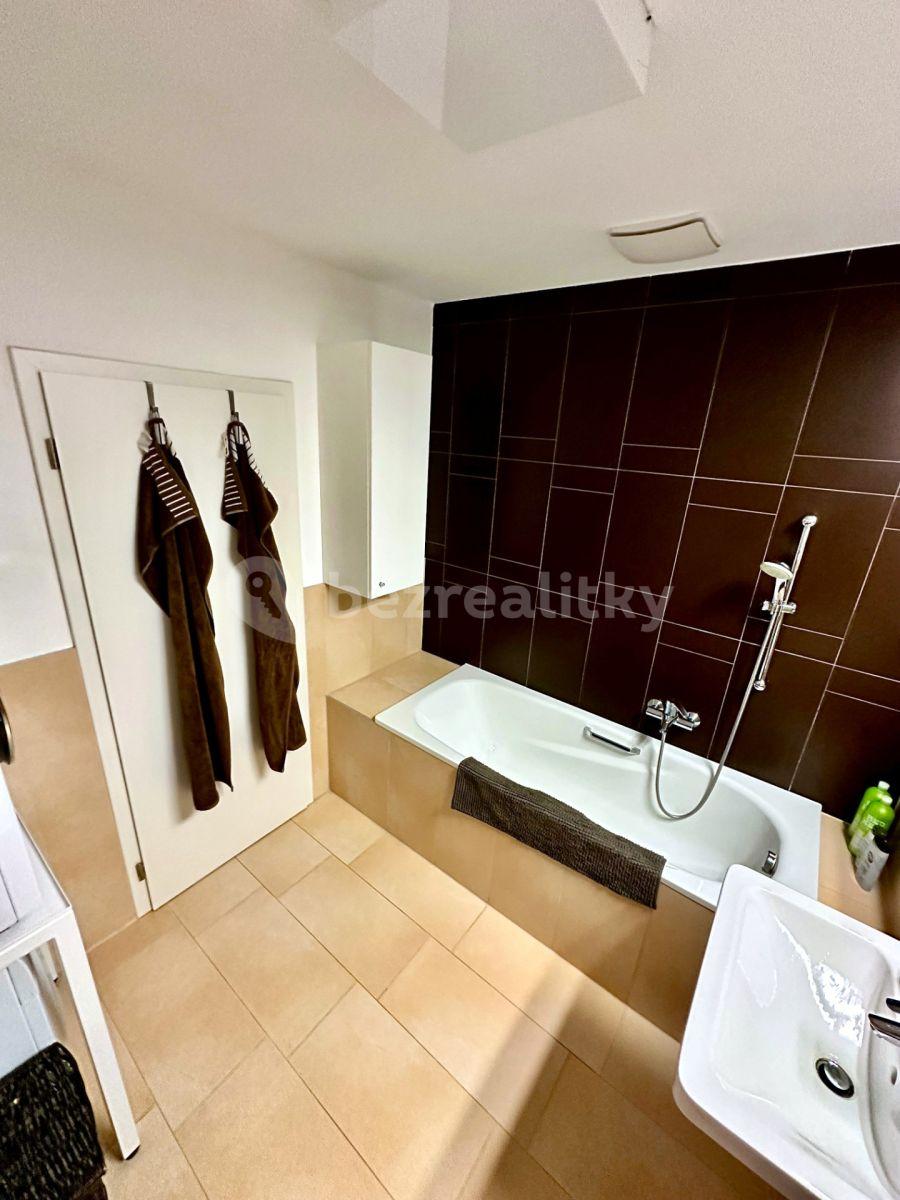 Predaj bytu 2-izbový 62 m², Chlupáčova, Praha, Praha