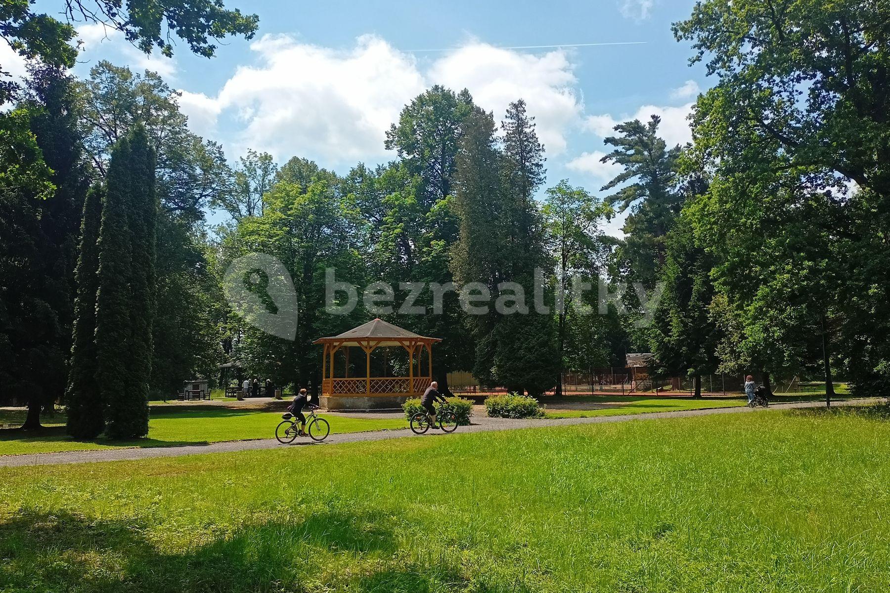 Predaj bytu 5-izbový 202 m², Jiráskovo nábřeží, Lázně Bělohrad, Královéhradecký kraj