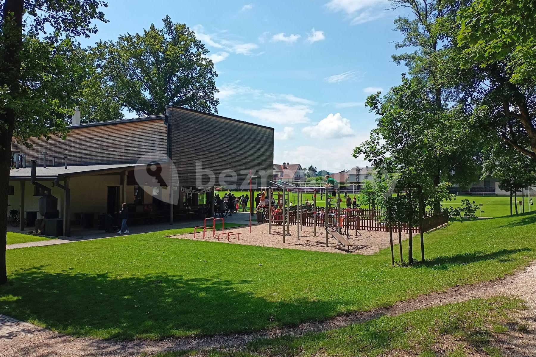 Predaj bytu 5-izbový 202 m², Jiráskovo nábřeží, Lázně Bělohrad, Královéhradecký kraj