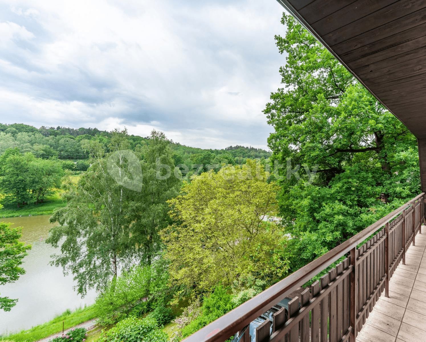 Predaj domu 305 m², pozemek 2.428 m², Nad rybníkem, Mnichovice, Středočeský kraj