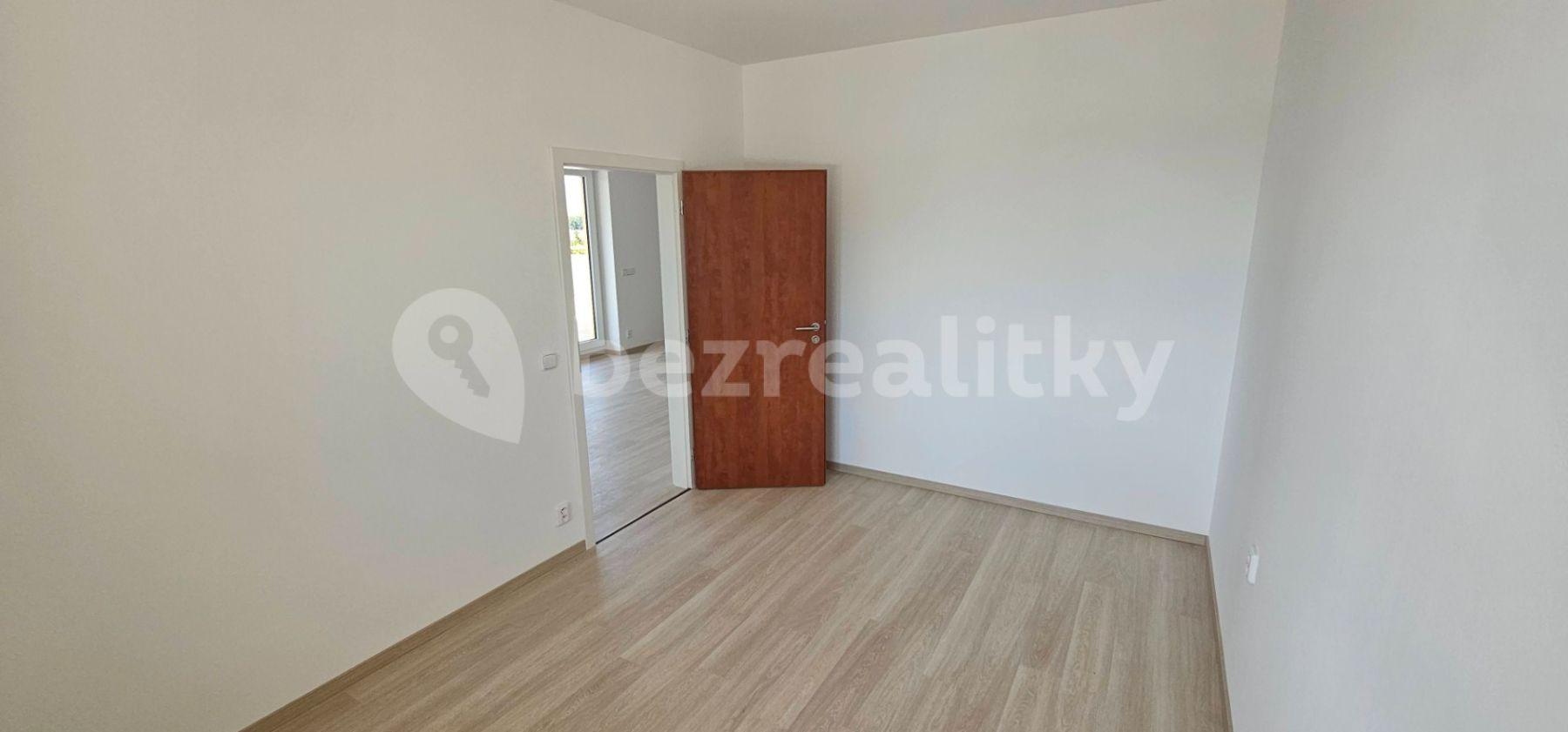 Prenájom bytu 2-izbový 87 m², Novohradská, České Budějovice, Jihočeský kraj