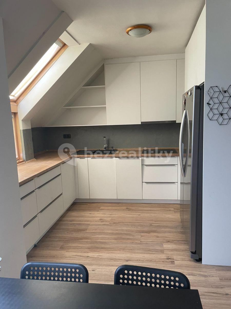 Predaj bytu 4-izbový 75 m², Višňovce, Hulín, Zlínský kraj