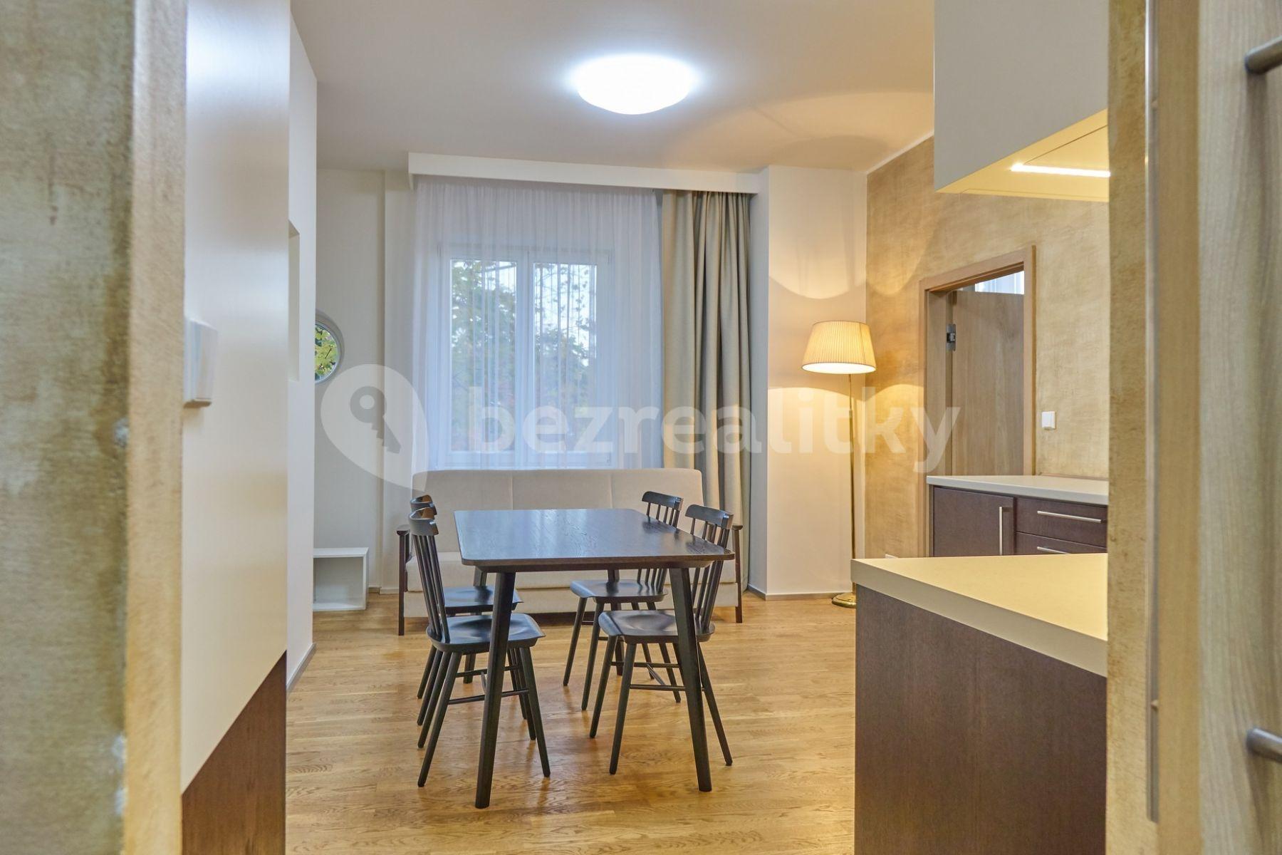 Prenájom bytu 2-izbový 48 m², Velvarská, Praha, Praha