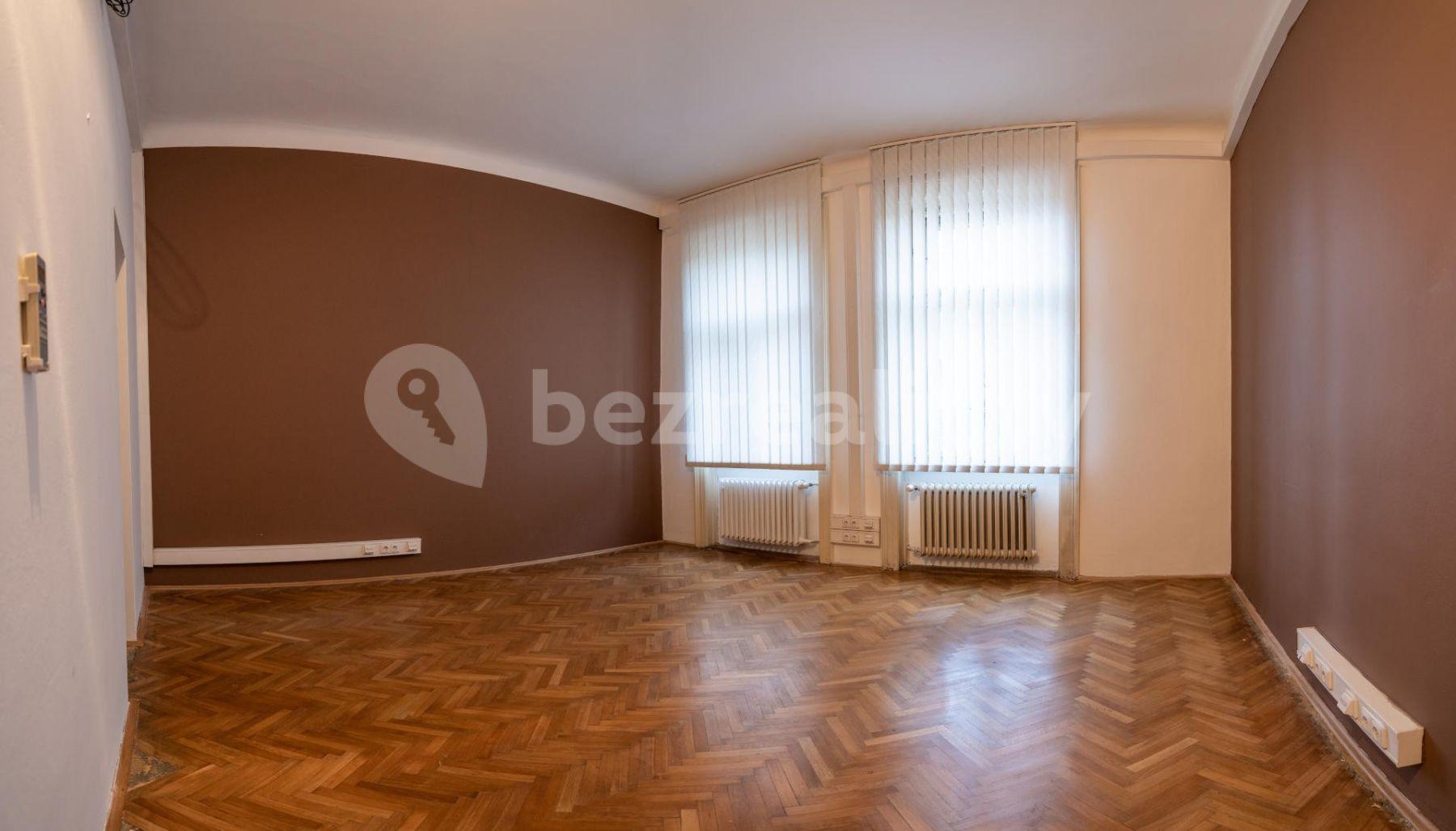 Prenájom kancelárie 25 m², Milady Horákové, Praha, Praha