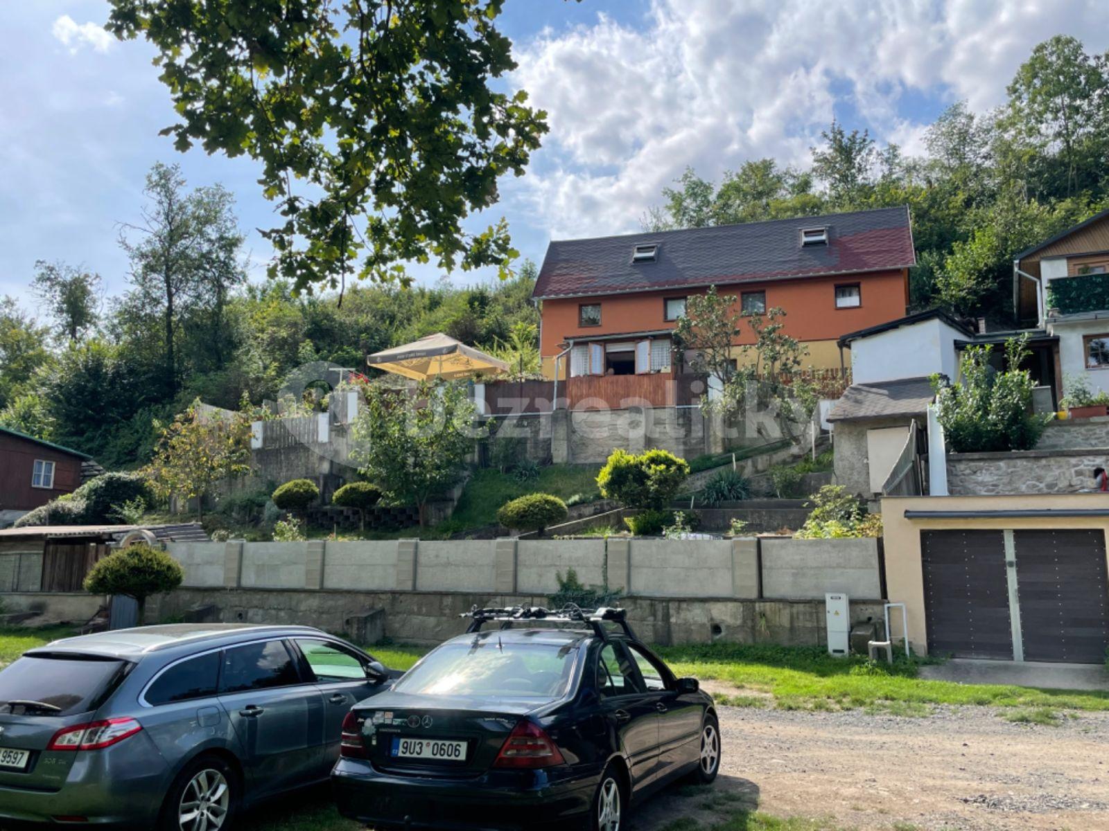 Predaj domu 200 m², pozemek 530 m², Počedělice, Ústecký kraj