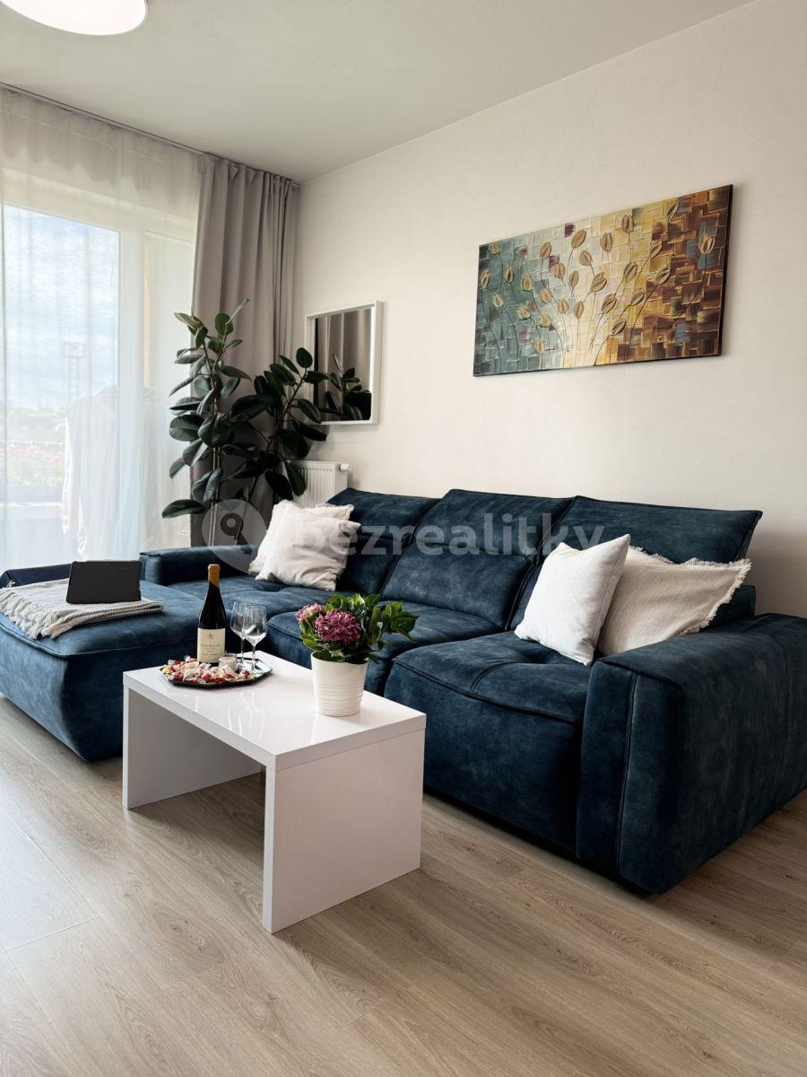 Predaj bytu 2-izbový 74 m², Petrohradská, Praha, Praha