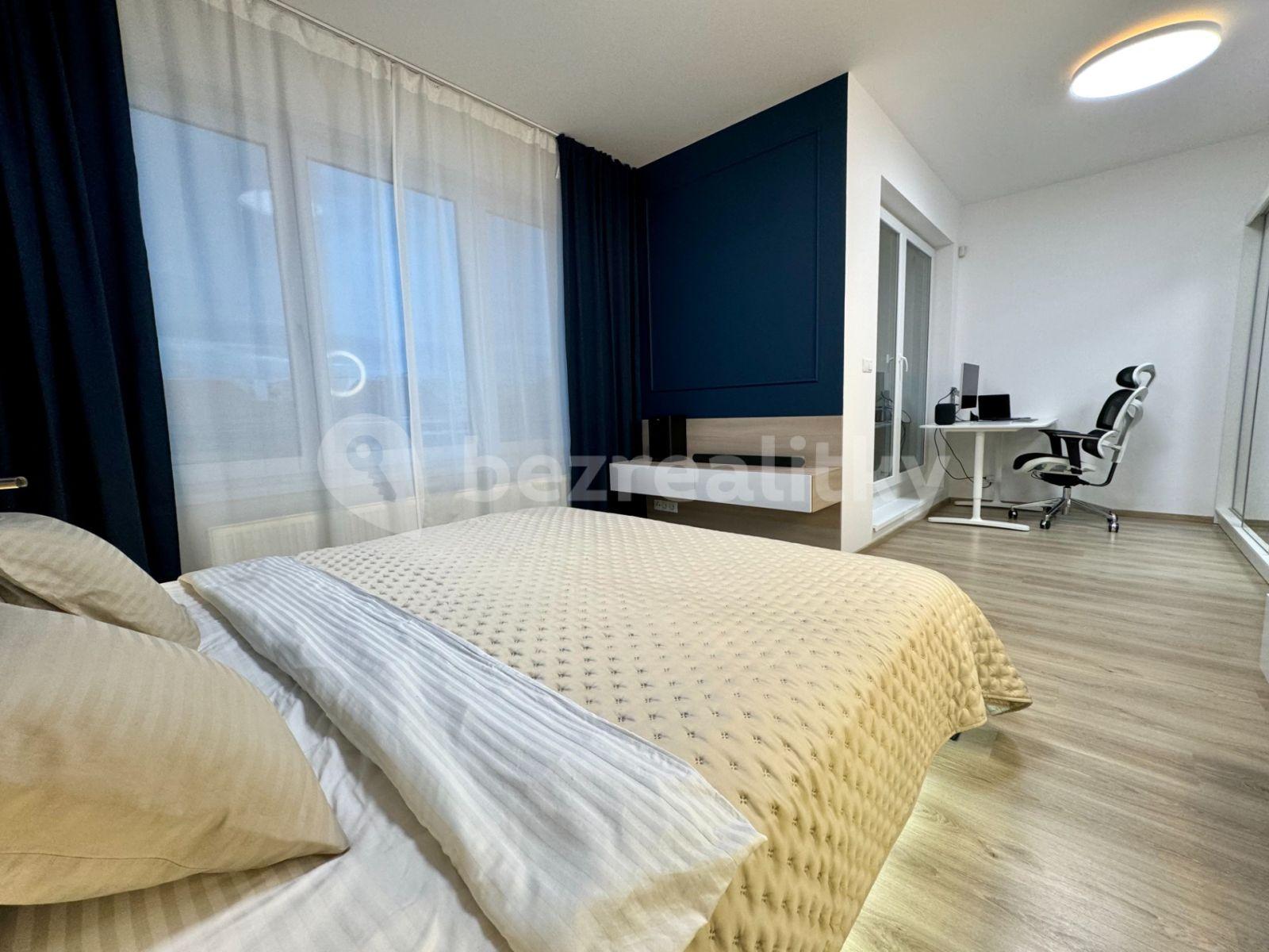 Predaj bytu 2-izbový 74 m², Petrohradská, Praha, Praha