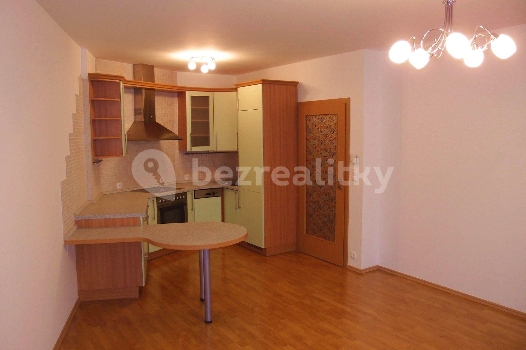 Prenájom bytu 2-izbový 65 m², Praha, Praha