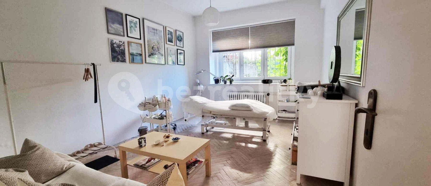 Predaj bytu 2-izbový 40 m², Prachnerova, Praha, Praha