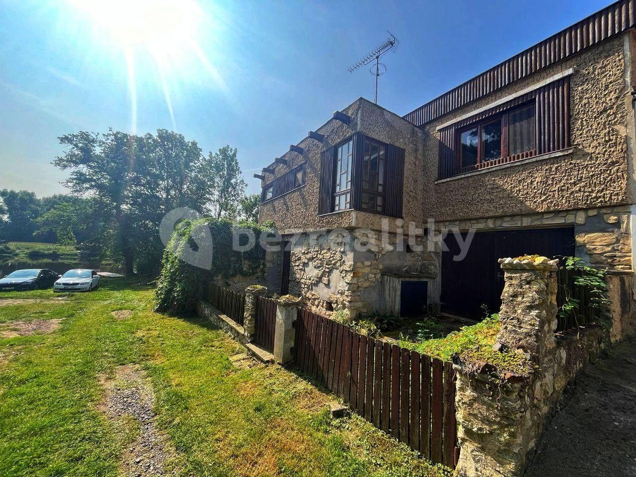 Predaj domu 276 m², pozemek 180 m², Brozany nad Ohří, Ústecký kraj