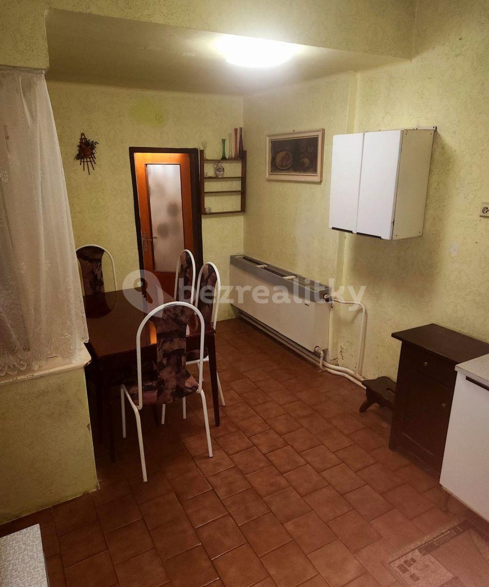 Predaj domu 297 m², pozemek 386 m², Jiráskova, Třebenice, Ústecký kraj