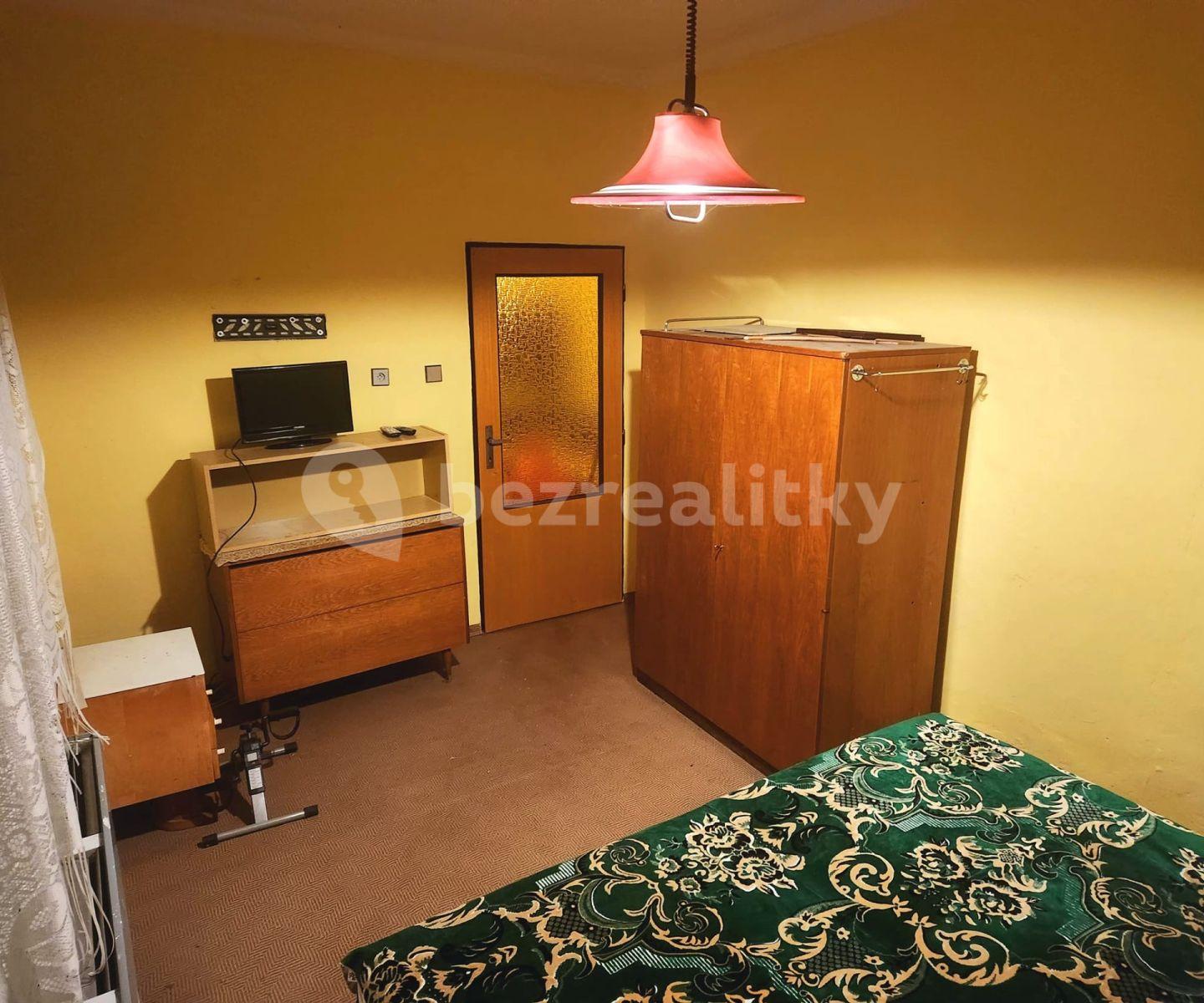 Predaj domu 297 m², pozemek 386 m², Jiráskova, Třebenice, Ústecký kraj