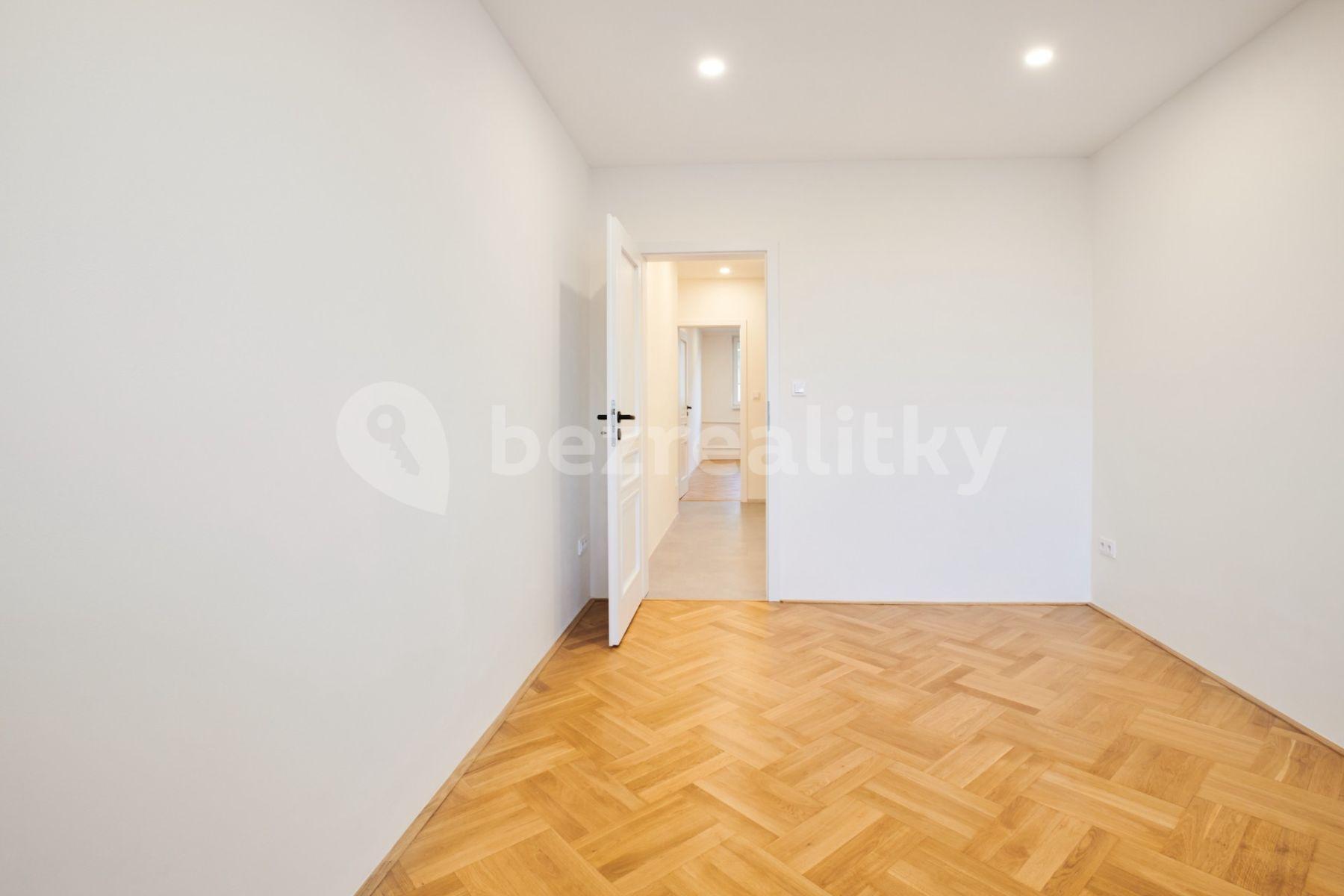 Predaj bytu 3-izbový 84 m², Bulharská, Praha, Praha