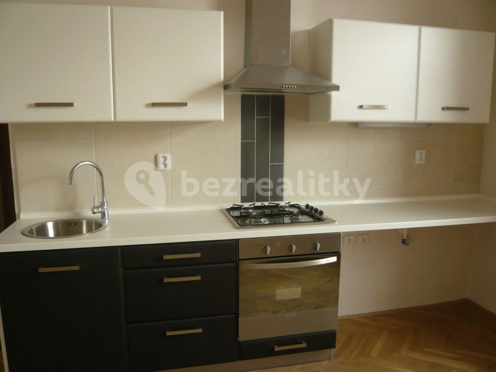 Prenájom bytu 2-izbový 63 m², Karla IV., Ústí nad Labem, Ústecký kraj