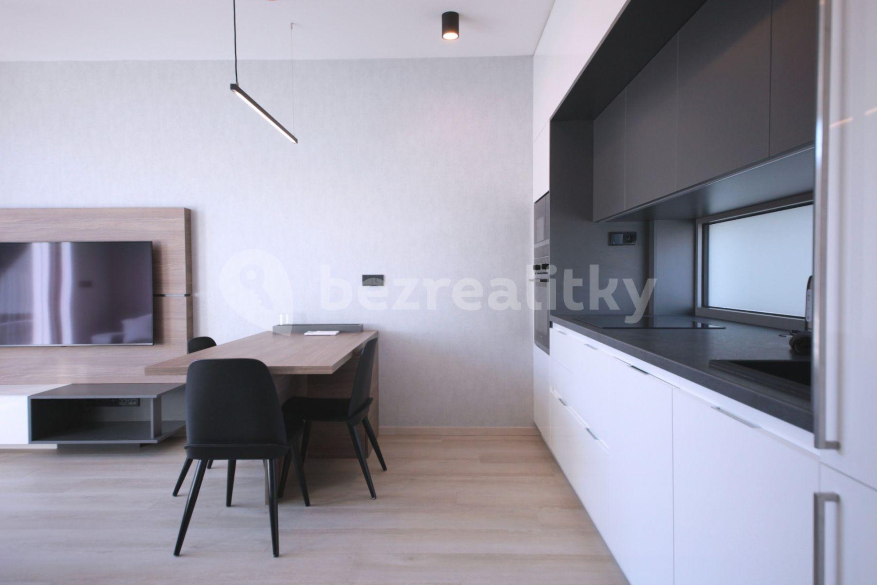 Prenájom bytu 2-izbový 50 m², Prachnerova, Praha, Praha