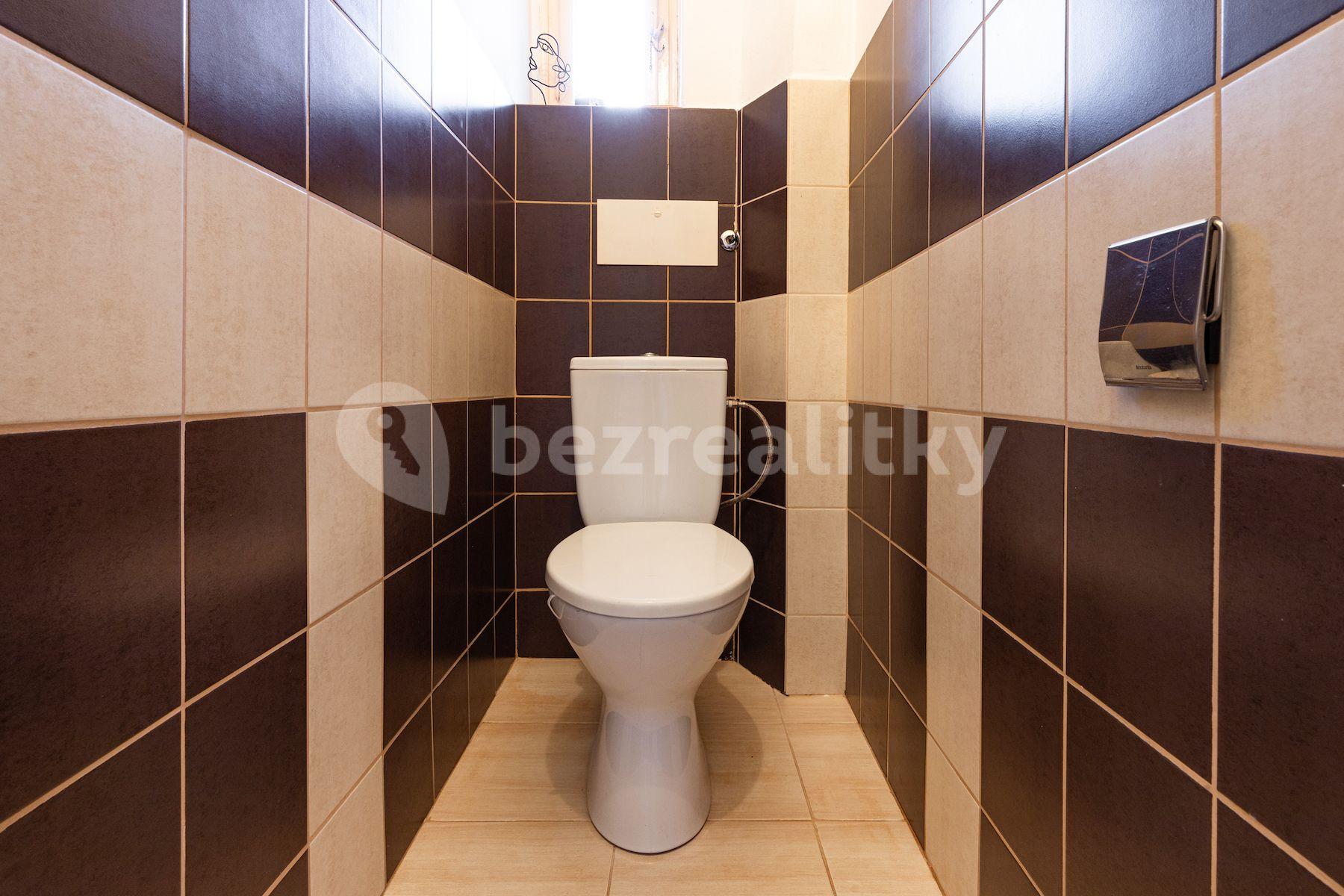 Predaj bytu 2-izbový 53 m², Komunardů, Praha, Praha