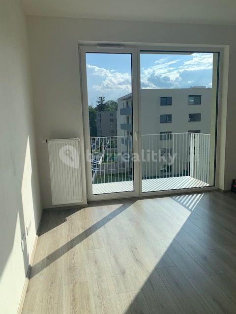 Prenájom bytu 2-izbový 56 m², V Hliníkách, Chrudim, Pardubický kraj