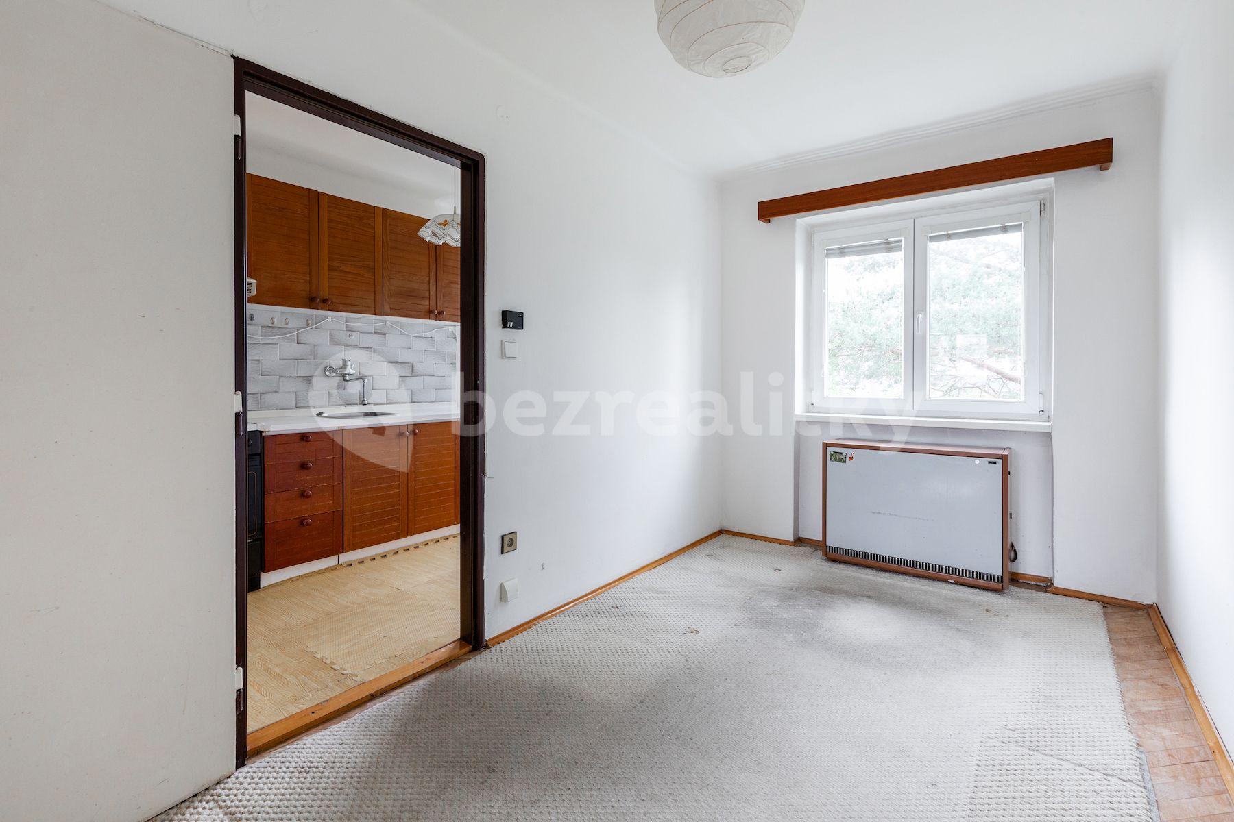 Predaj bytu 3-izbový 67 m², Školská, Hostivice, Středočeský kraj