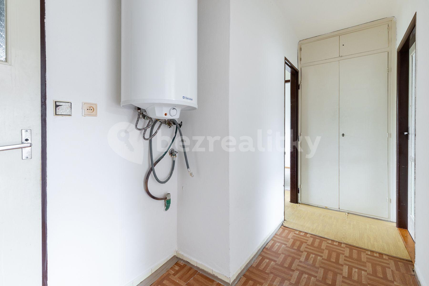 Predaj bytu 3-izbový 67 m², Školská, Hostivice, Středočeský kraj