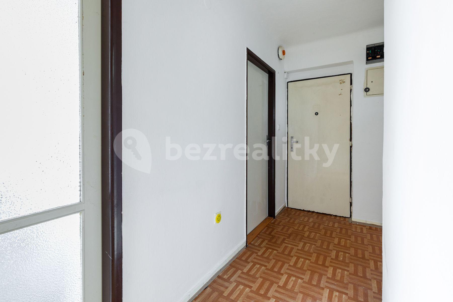 Predaj bytu 3-izbový 67 m², Školská, Hostivice, Středočeský kraj