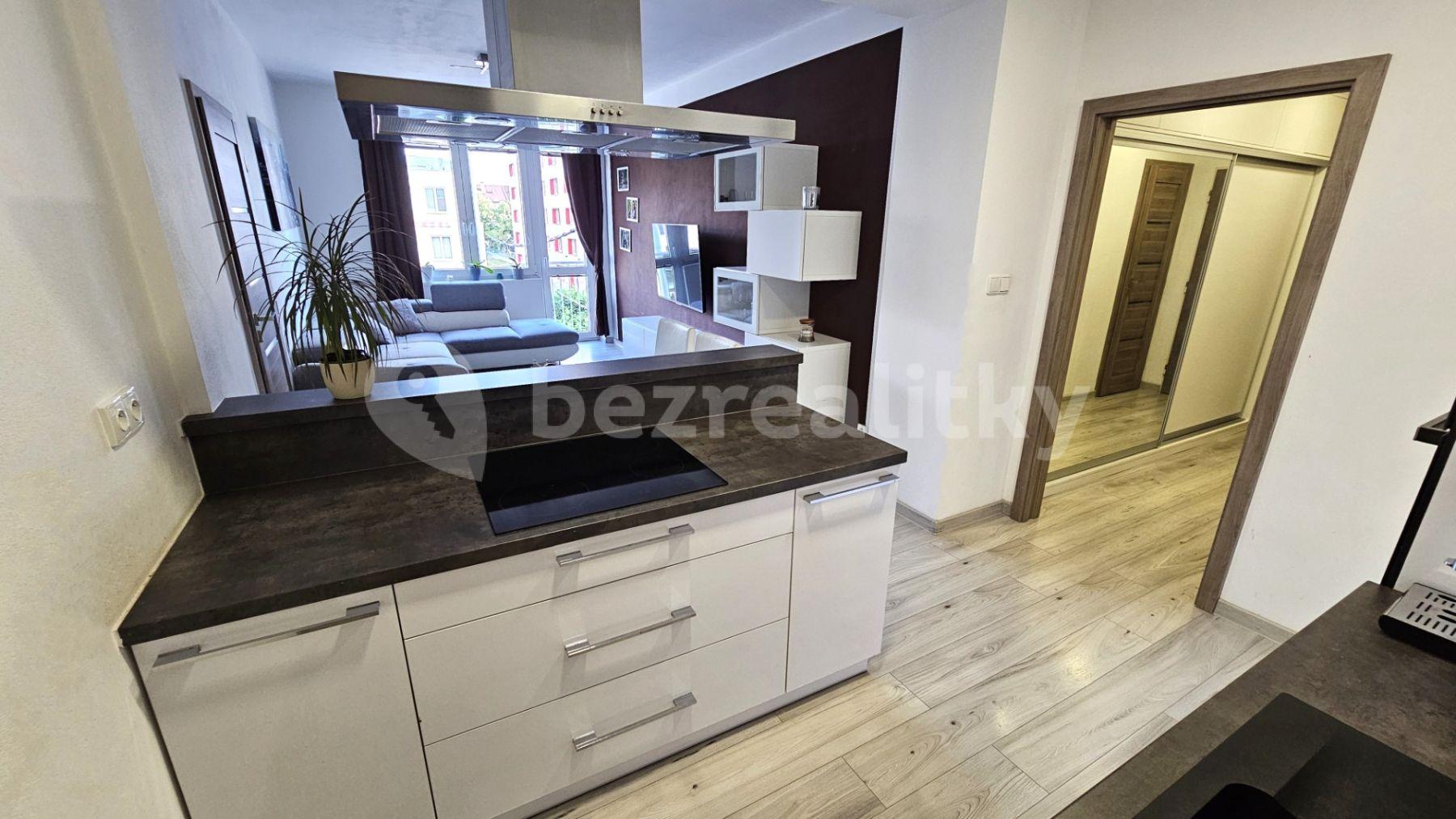 Predaj bytu 3-izbový 62 m², Černokostelecká, Praha, Praha