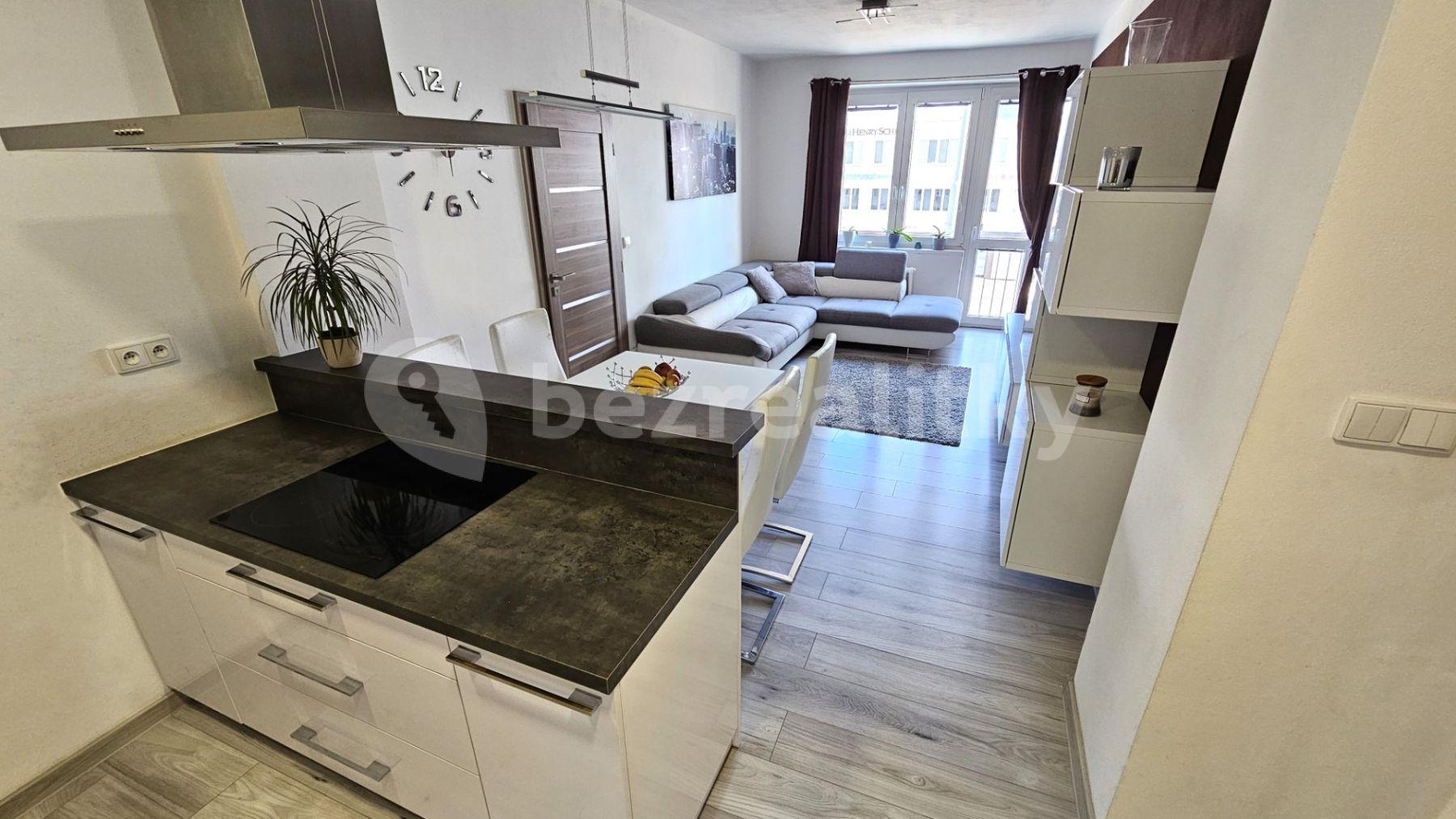 Predaj bytu 3-izbový 62 m², Černokostelecká, Praha, Praha